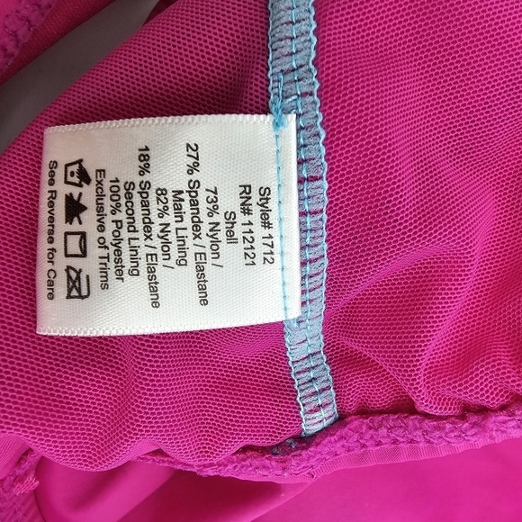 Assets by SPANX Slimming Halter Swimsuit women's size large - Picture 7 of 7